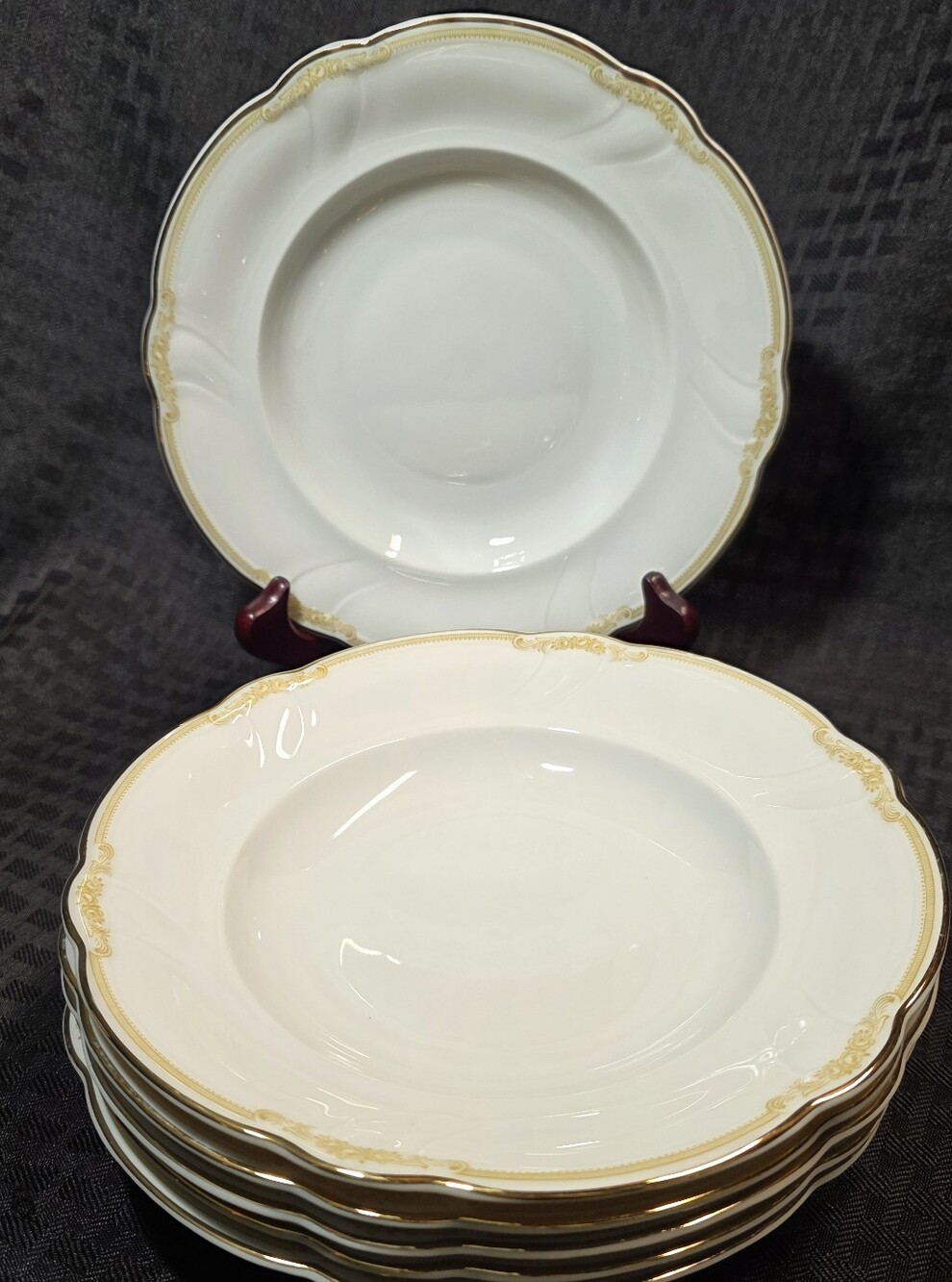 Vintage Hutschenreuther Werdenfels Soup Plates Set of 6 Gold Trim